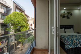 Fortune Home Service Apartment 3 Bhk, J-267, SAKET - 1