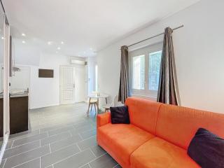 Studio - air conditioning - Juan-les-Pins city center - Antibes - 0