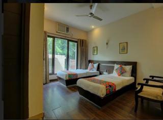 Phoenix Hospitality - Gurgaon - 2