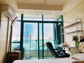 Seaview in Malate - 9