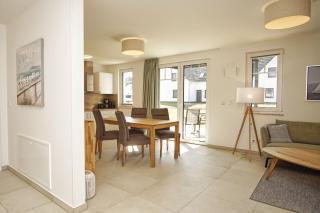 Rex Rugia FeWo12-1 mit Schwimmbad und Saunanutzung im AHOI-Erlebnisbad Sellin - 1