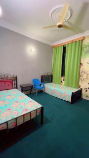 Exotic Girls Hostel - Abbottābād - 4