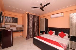 Hotel O Sunny Inn - Jāmb - 1