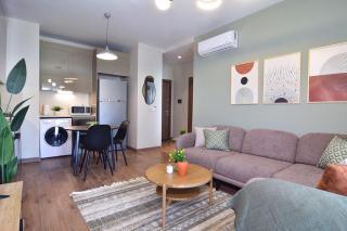 10th Floor Brand New Complete Apartment - Istambul - 3