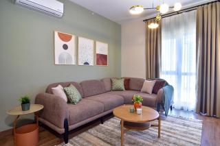 10th Floor Brand New Complete Apartment - Istambul - 8