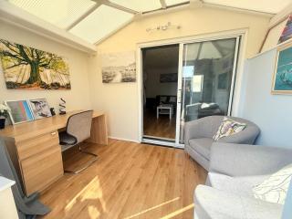 Heartfelt Cambridge Home - Cottenham - 8
