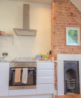 Hastings Bohemian Penthouse Stay - Hastings - 7