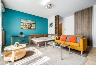 Weiner Apartment with balcony - Budapest - 4
