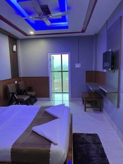 Chegra Guest House - - 2