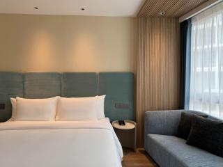 Laya Suites and Residences - 8
