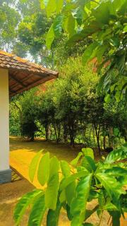 Verdant Vagamon Farm House - 8