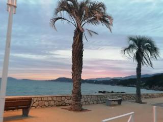 la plage en face , 2 chambres clim parking - 7