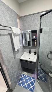 Stylish Kilimani 1BR Near CBD, Free Parking, Wi-Fi - Nairobi - 7