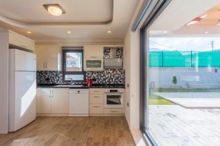 Hisar Celebrity A - 8