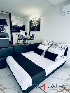 CAPLUXURE - Port nature 8 - village naturiste Cap d Agde - 9