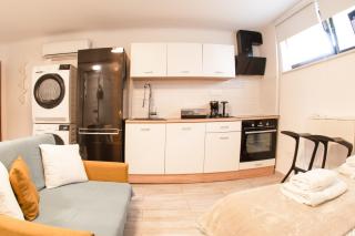 Cozy Condo in Tresnjevka - Zagreb - 6