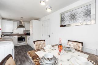 Charming 3 Bedroom Home with Garden near Doncaster - Doncaster - 8