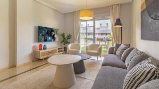 VACATION MARBELLA I Puente Romano Modern Flat, Best location in town, Walk to the beach, Parking and Swimming Pool - Marbella - 4