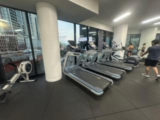 1BR Urban Oasis-Stunning Views - 7