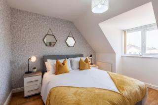 Spacious 4 Bedroom Home w Parking, Near Doncaster - Askern - 6