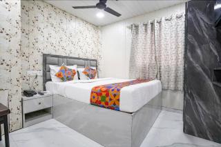 FabHotel Hans Residency - Mumbai - 0