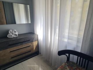 Edi's Apartments-Cozy stay in the center - 2