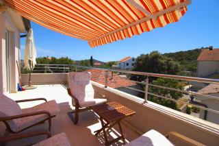 Apartman blizu plaže u Betini - Betina - 0