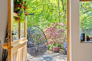 Finest Retreats - Hilltop Stable - Romsey - 2
