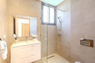 New! Appt moderne avec terrasse et vue piscine - 6