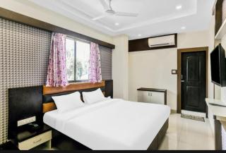 HOTEL Swastik #Premium Bhubaneshwar Near Park - Fully Air Conditioning Hotel - Luxury & Spacious Room -A Premium Hotel - Bhubaneshwar - 0