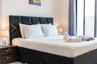 StayShort - Breathtaking 2BR Apartment in Jebel Ali Village - 5