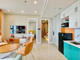 2BR Ocean View Apartment Infinity Pool & Firework - 5