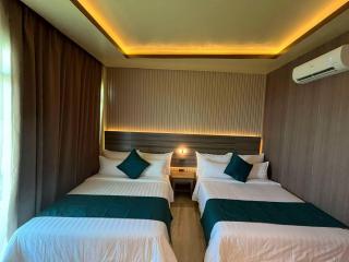 The South Hideaway Oslob - - 8