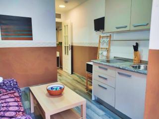 Cute Beach Home with Terrace in Pedregalejo - Málaga - 9