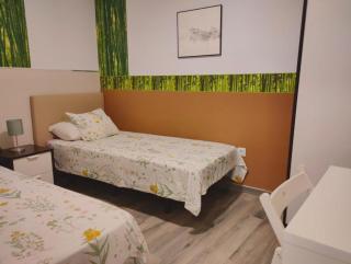 Cute Beach Home with Terrace in Pedregalejo - Málaga - 8