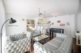 Exclusive Villa in Authentic Village of Yaiza - 12 to 16 Guests - 6 King Bedrooms - 5 Bathrooms - Game Room and Bar - Dining for 16 - Heated Pool -Close to Beaches & Wineries - Yaiza - 4