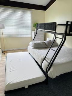 King bed, beach cart, roof deck, firepit, BBQ - 9