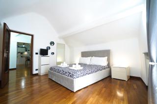 Airport & Sea, Large Music-Themed Apartment - Genova - 9