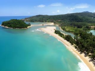 Laya Resort and Residences - - 9