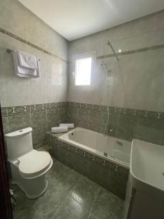 Charmant appart hotel lac 2 - Tunisi - 2