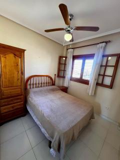 Best area in town, 300m to sea, pool, greenery yard - Torrevieja - 5