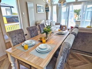 Lula Lodge - Scarborough - 5