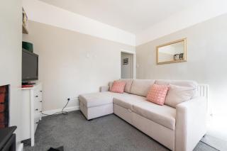 Central 2 BR Cosy House - Rugby - 7