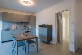 GuestHost - Flat 100m from Lake with Swimming Pool - 2