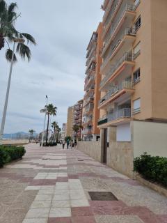 Beach view apartment in Cullera - 0