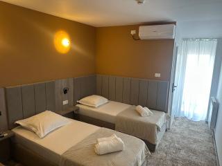 Grey Residence - Drobeta-Turnu Severin - 9