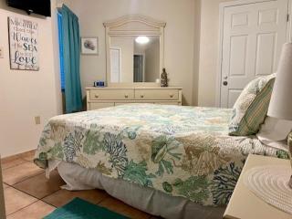 ROYAL GARDEN RESORT 206 condo - Myrtle Beach - 4