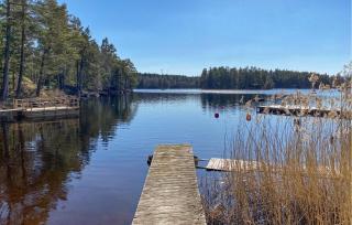 Gorgeous Home In Motala With Lake View - Motala - 2