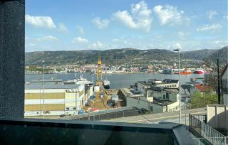 2 Bedroom Cozy Apartment In Laksevåg - 0