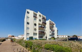 Cozy Apartment In Saint Gilles Croix De - - 2